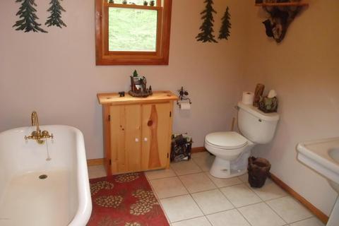 5670 Simonelli Rd, Whitehall, MI 49461 photo 19