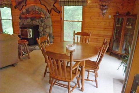 5670 Simonelli Rd, Whitehall, MI 49461 photo 12