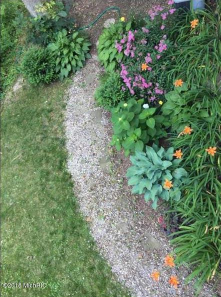 19 Overlook, Plainwell, MI 49080 photo 23