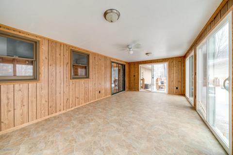 275 13th St, Plainwell, MI 49080 photo 16