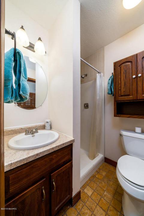 275 13th St, Plainwell, MI 49080 photo 12