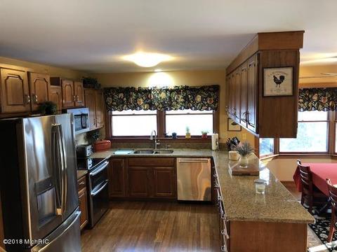 1850 Lexington Blvd, Jackson, MI 49201 photo 6