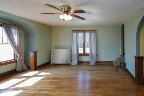 104 E Barnhart Rd, Coldwater, MI 49036 photo 4