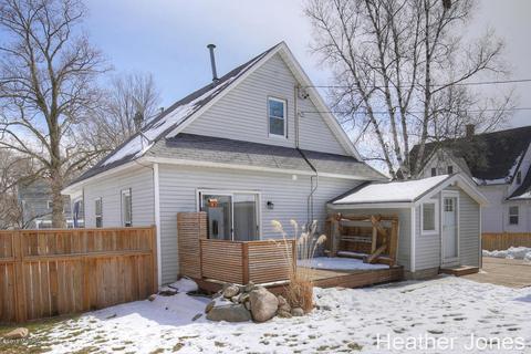 415 Lewis St, Belding, MI 48809 photo 18