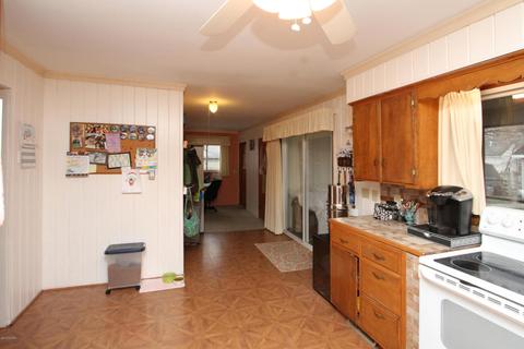 204 E Hill St, Plainwell, MI 49080 photo 8