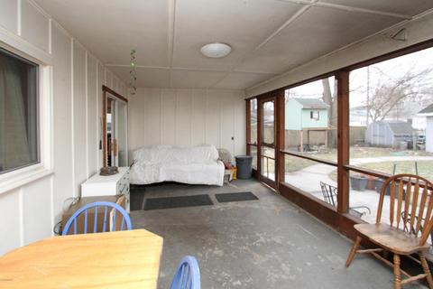 204 E Hill St, Plainwell, MI 49080 photo 22