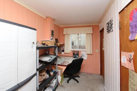 204 E Hill St, Plainwell, MI 49080 photo 9