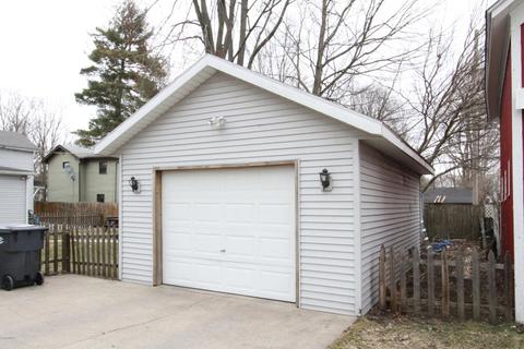 204 E Hill St, Plainwell, MI 49080 photo 28