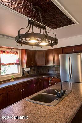 11362 Eighth St, Reed City, MI 49677 photo 8
