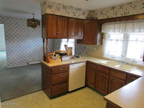 1700 Manistee Rd, Muskegon, MI 49445 photo 7