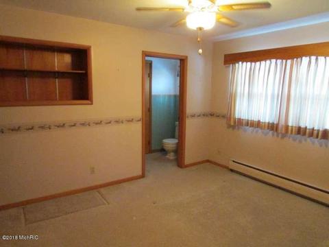 1700 Manistee Rd, Muskegon, MI 49445 photo 9