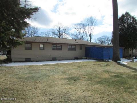 1700 Manistee Rd, Muskegon, MI 49445 photo 3