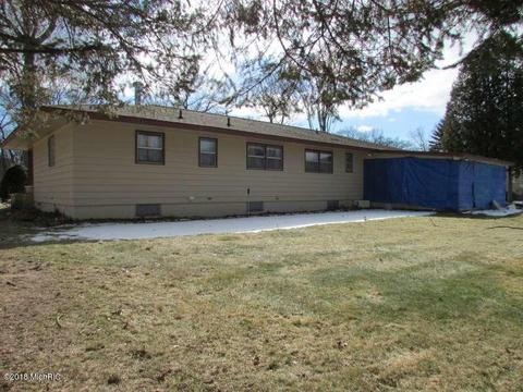 1700 Manistee Rd, Muskegon, MI 49445 photo 2