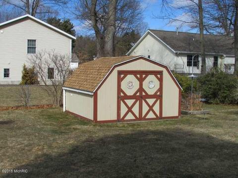 1700 Manistee Rd, Muskegon, MI 49445 photo 4
