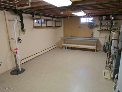 1700 Manistee Rd, Muskegon, MI 49445 photo 16
