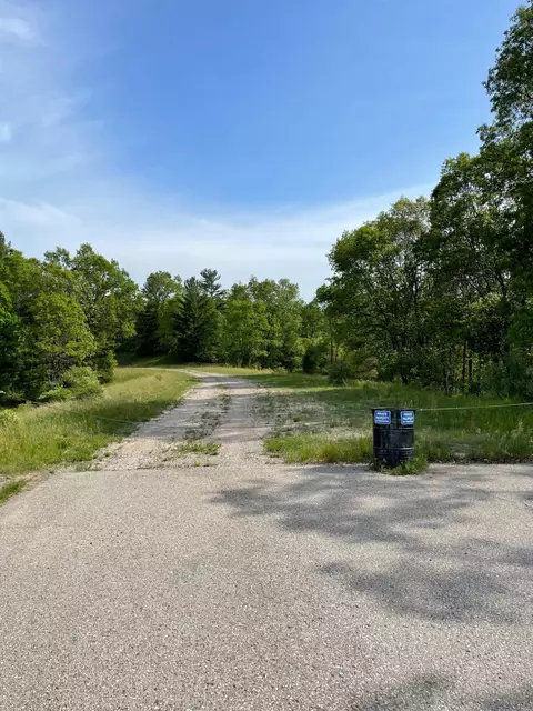 9 5 Acres Eastlake Rd, Manistee, MI 49660