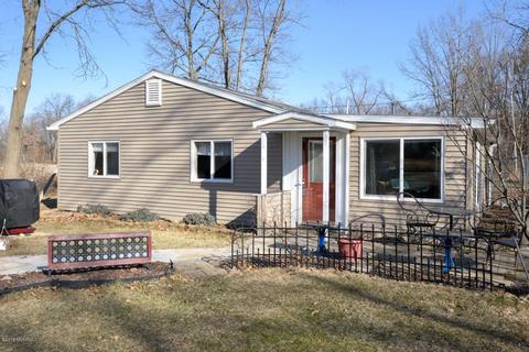 16619 Division Dr, Marshall, MI 49068 photo 1