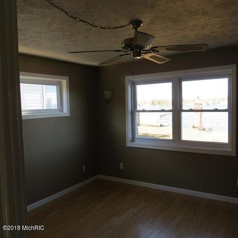 731 Thompson St SW, Stanton, MI 48888 photo 13