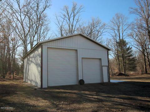 873 S Ransom Ave, White Cloud, MI 49349 photo 2