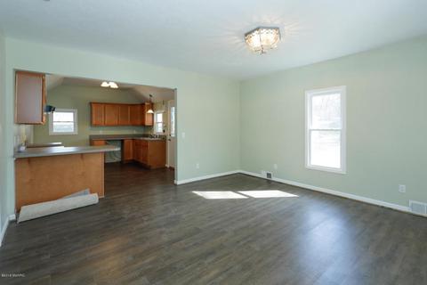 14367 M-89, Augusta, MI 49012 photo 6