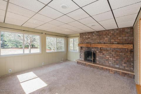 672 10th St, Plainwell, MI 49080 photo 18