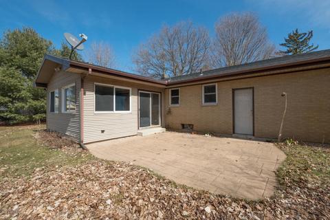 672 10th St, Plainwell, MI 49080 photo 32