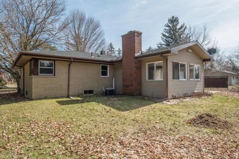 672 10th St, Plainwell, MI 49080 photo 33