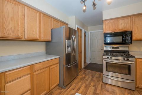 672 10th St, Plainwell, MI 49080 photo 10