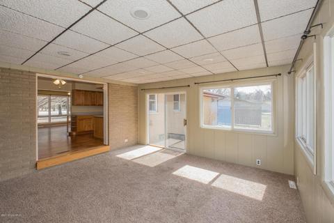 672 10th St, Plainwell, MI 49080 photo 16