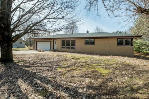 672 10th St, Plainwell, MI 49080 photo 37