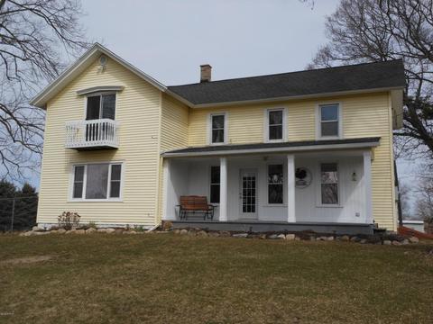 1921 138th Ave, Dorr, MI 49323 photo 1