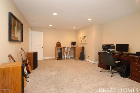 2248 Hearthside Dr SE, Ada, MI 49301 photo 42