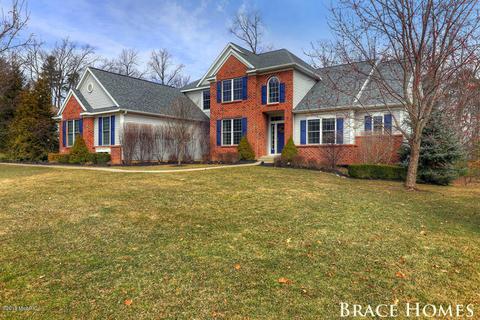 2248 Hearthside Dr SE, Ada, MI 49301 photo 2
