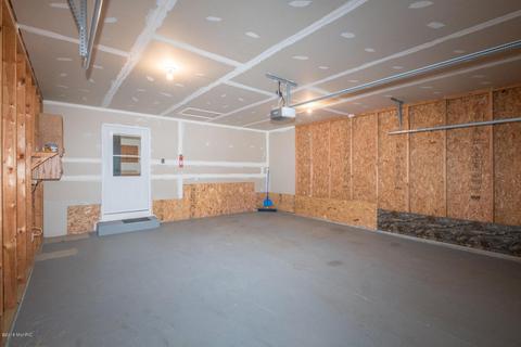 258 Summit Path, Otsego, MI 49078 photo 32