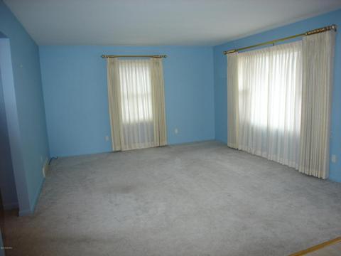 223 N Cherry, Augusta, MI 49012 photo 4