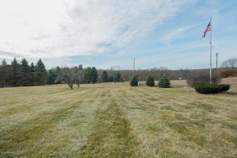 312 Anns Ct, Plainwell, MI 49080 photo 40