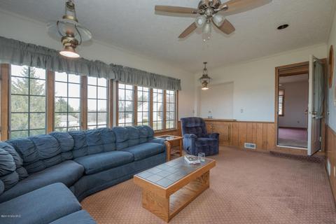 312 Anns Ct, Plainwell, MI 49080 photo 31