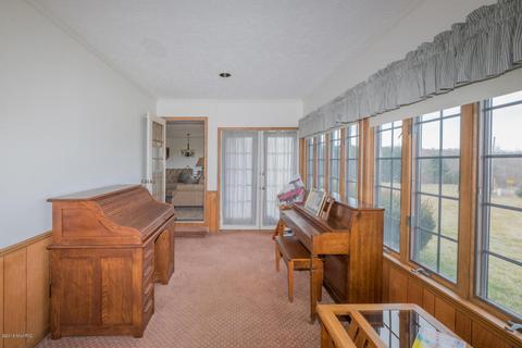 312 Anns Ct, Plainwell, MI 49080 photo 32