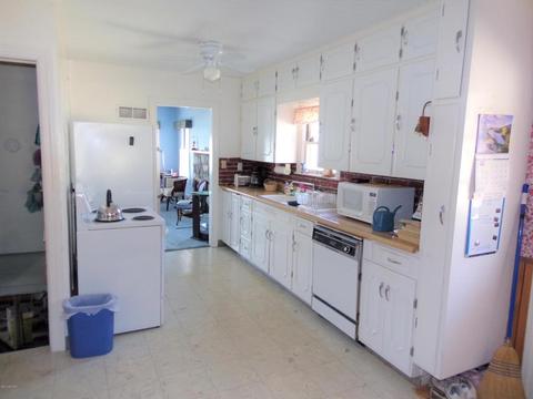 266 E Gull Lake Dr, Augusta, MI 49012 photo 8