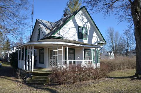 203 Jackson St, Sunfield, MI 48890 photo 1