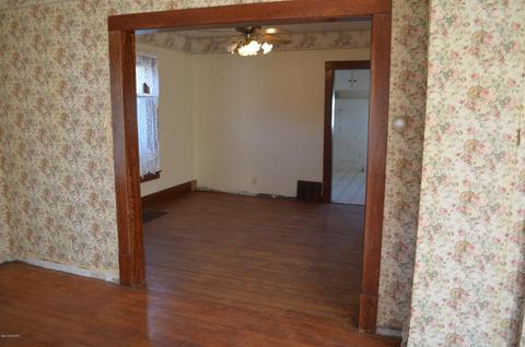 203 Jackson St, Sunfield, MI 48890 photo 10
