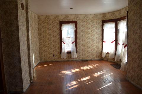 203 Jackson St, Sunfield, MI 48890 photo 15