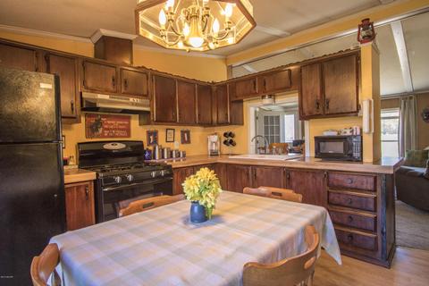 11493 S Walnut Ave, Grant, MI 49327 photo 15
