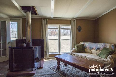 11493 S Walnut Ave, Grant, MI 49327 photo 22