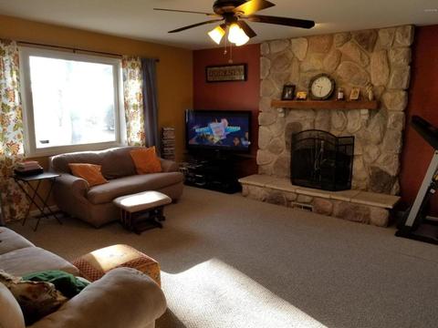 984 7th, Plainwell, MI 49080 photo 4