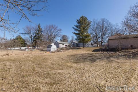 441 Birch St, Belding, MI 48809 photo 6