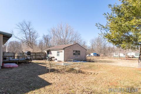 441 Birch St, Belding, MI 48809 photo 3