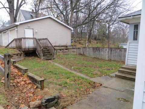 202 E Lincoln Ave, Ionia, MI 48846 photo 6