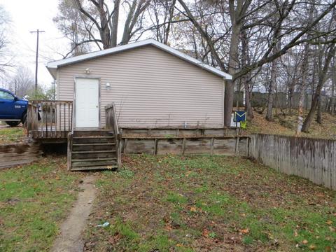 202 E Lincoln Ave, Ionia, MI 48846 photo 5