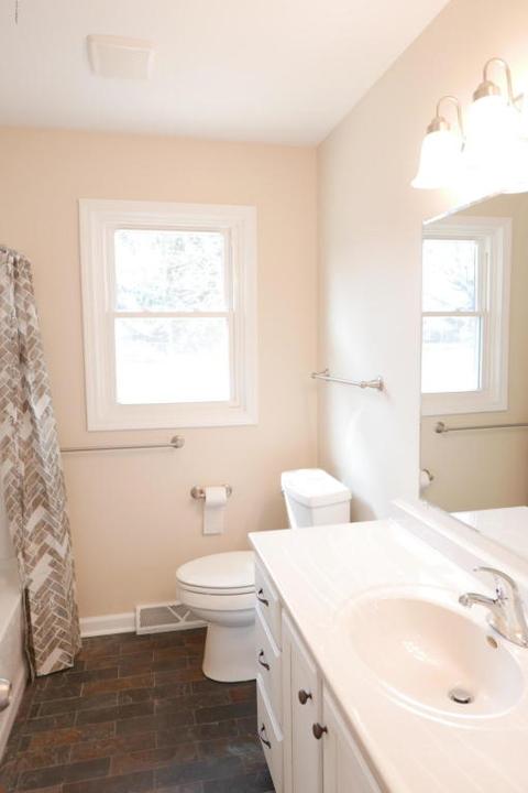 6548 Ormada Dr, Kalamazoo, MI 49048 photo 10